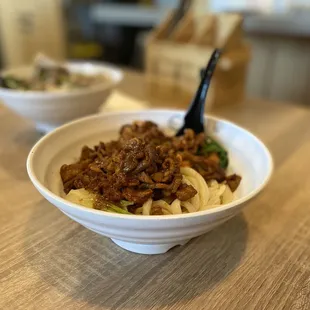 Chili Oil Noodle with Pork