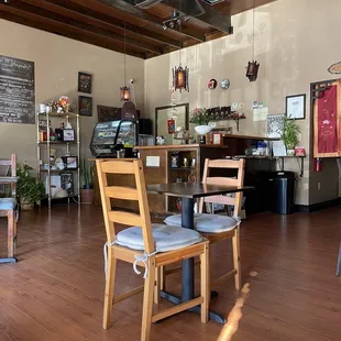 This place is adorable! Haven't tried the coffee yet, I'll lyk!