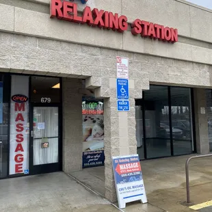 Welcome to massage.  You can call or text to make an appointment: 5594353288.  Address: 679 E Nees Ave, Fresno, CA 93720 Thank you!