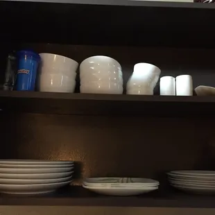 Plenty of dishes in cabana 402