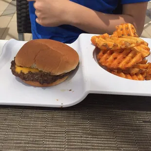 Cheeseburger