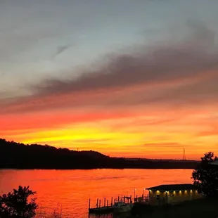 The sunset on the Ohio River