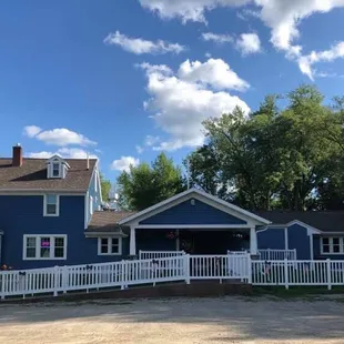 front view of Cabby's