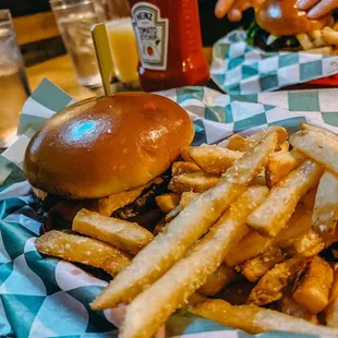 Bacon Cheeseburger