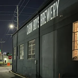 Exterior with view of downtown