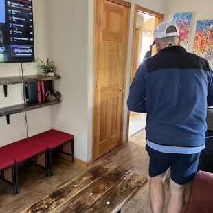 TV sitting room and counter