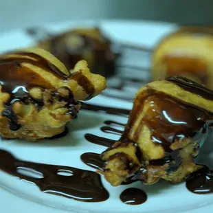 FRIED cheesecake!!!!! Yes please