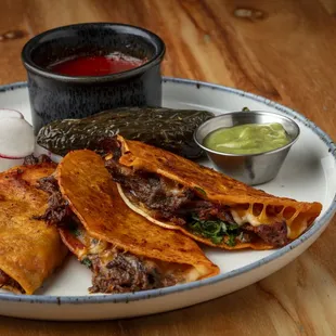 Quessabirria Tacos