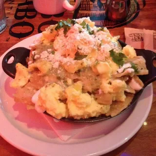 Huevos Con Chilaquiles