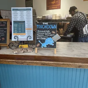 featured smoothie- The Touchdown!!   GO LIONS!!