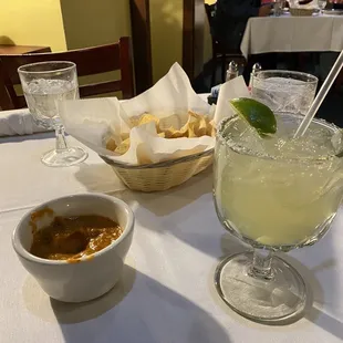 Chips and salsa, classic marg