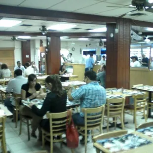 ramen and noodles, interior