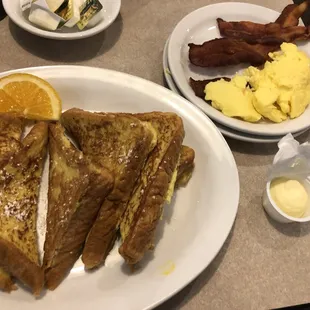 Thick bacon, fluffy scrambled eggs.