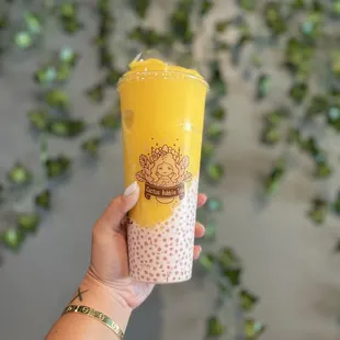 The Mango Passion Fruit + Sago was sooooo good! It was the perfect balance and not too sweet. Very refreshing on a hot day!