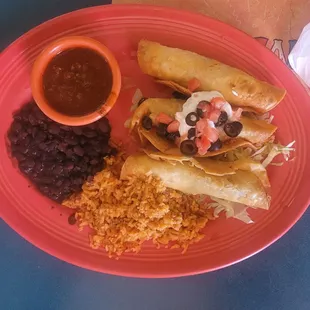 The star of the show today, the flautas. Simply amazing.