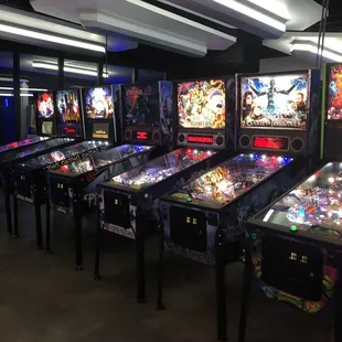 Lots of Pinball games to choose from