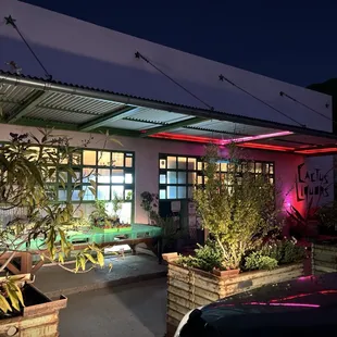 Cactus Liquors