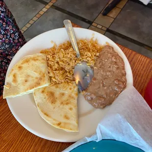 Quesadilla rice and beans