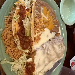 lunch special chili releno and ground beef taco