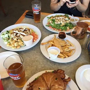 Caddys is the best lunch in Ione!