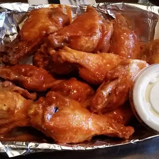 Dozen &quot;hot&quot; wings