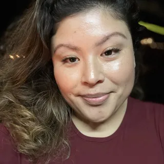 Maribel R.