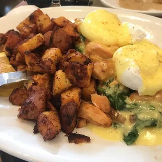 Smoked Salmon Benedict Breakfast
