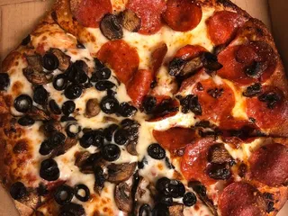 Tony's Pizza
