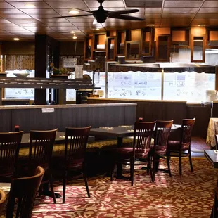 ows seating and bar area