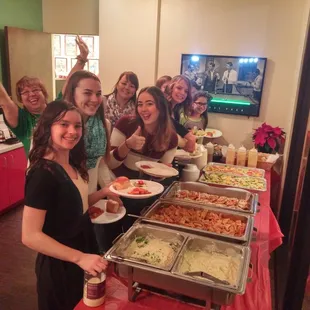 Cafe 17 is also available for private parties on weeknights and weekends !