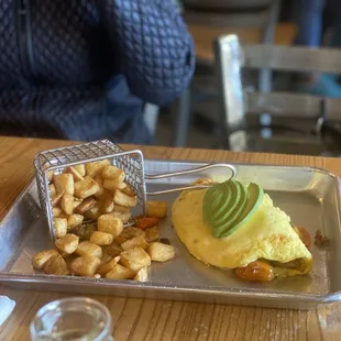 How cute are their potato baskets and serving trays?  Loved this.  Everything is so fresh