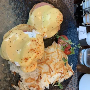 Eggs Benedict