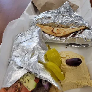 Gyro with hummus side