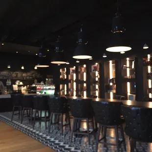 Super cool cafe with large common table.