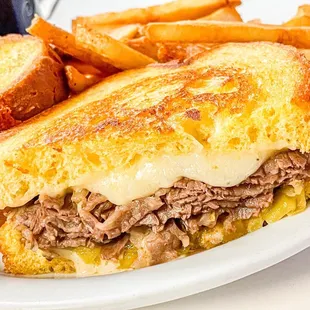 Pancho&apos;s Beef Melt w/ Steak Fries.