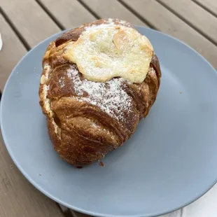 Almond Croissant