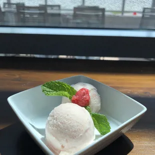 Fall 2022 Menu | Sorbet (rotating flavors - this one is peach-lychee)