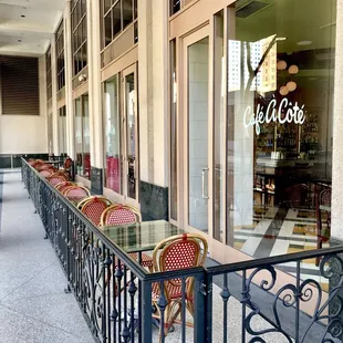 Outdoor seating on 12th St.