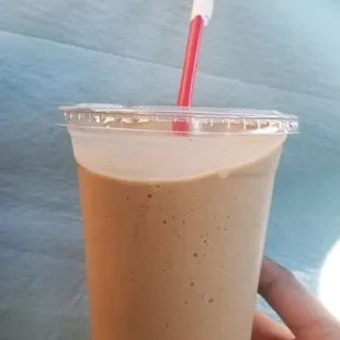 Happy Elephant Smoothie (Peanut Butter, Banana, Almond Milk)