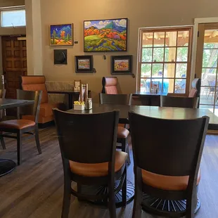 sushi and sashimi, interior