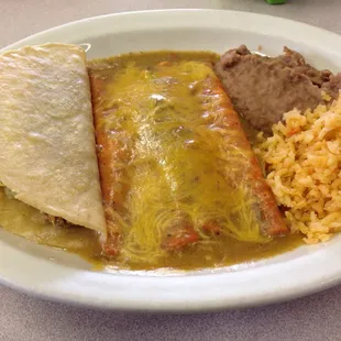 Mexican plate - 2 cheese enchiladas, beef crispy taco, rice and beans
