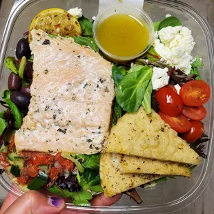 Mediterranean Salmon Fatoosh Salad $9.99