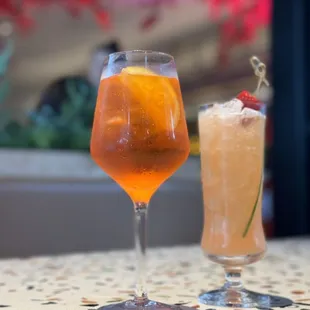 Aperol $15 (left) and regular lemonade (right) for $11 with ton of ice. No bueno