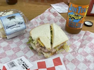 Overholt's Farm Market