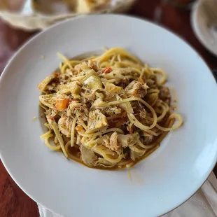 Spaghetti Carciofi and Granchio