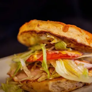 Turkey Sandwich on Cheese jalapeño bagel