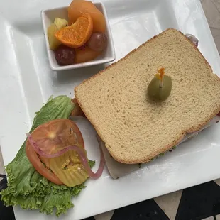 Turkey Avocado Sandwich