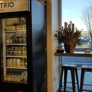 a view of the outside of a cafe