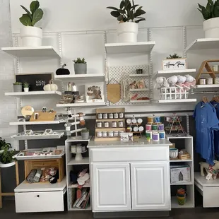 a view of a kitchen area