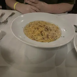 Linguine carbonara